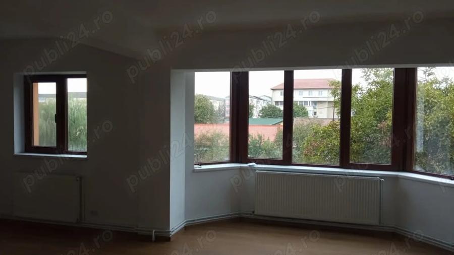 Spațiu comercial, de 250 mp, în Lipovei