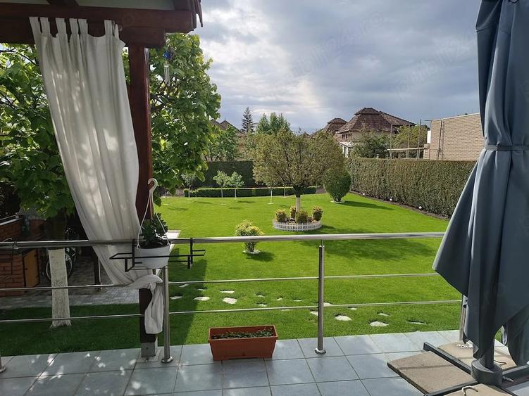 Casă cu Teren 800 Mp în Central