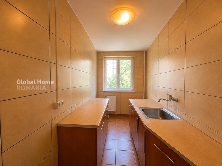 Apartament cu 3 camere decomandat în Tineretului