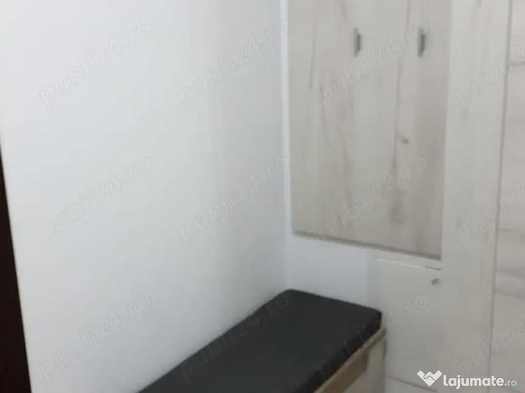 Apartament cu 2 camere semidecomandat în Păcii