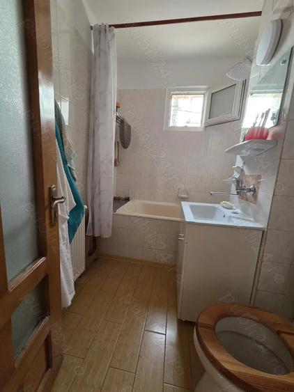 Apartament cu 2 camere decomandat în Radu Negru