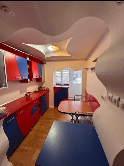 Apartament cu 2 camere decomandat, mobilat în Filiași