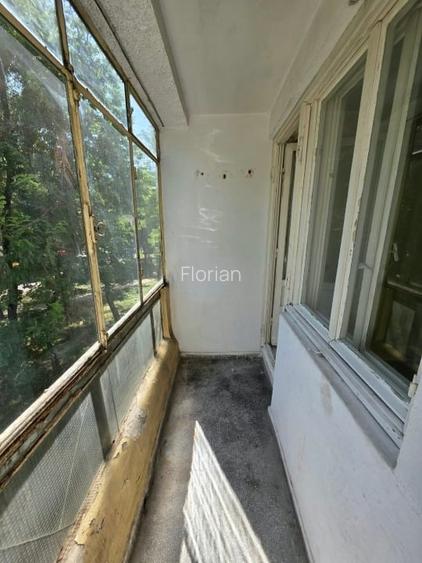Direct proprietar, vând ap. 4 camere, Dr. Taberei – 3 min de metrou Râul Doamnei