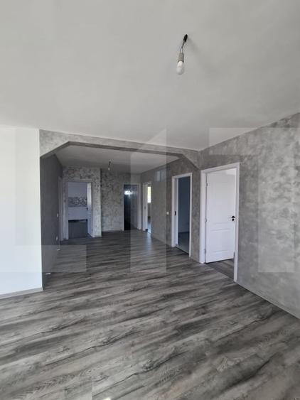 Casă individuală cu 5 camere cu Teren 583 Mp în Balș