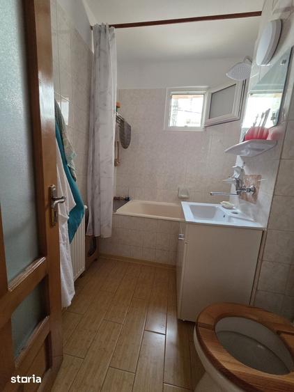 Apartament cu 2 camere decomandat în Radu Negru