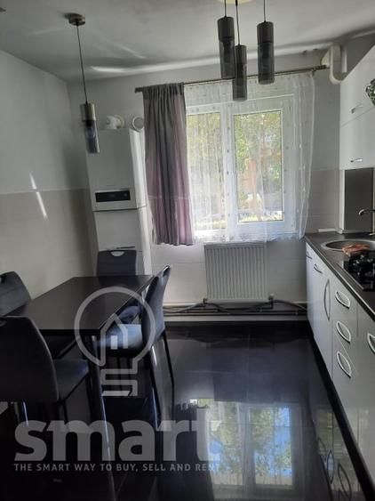 Apartament cu 2 camere semidecomandat, mobilat în Gheorgheni