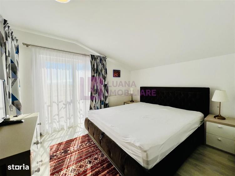 Casă cu 4 camere în Roșia