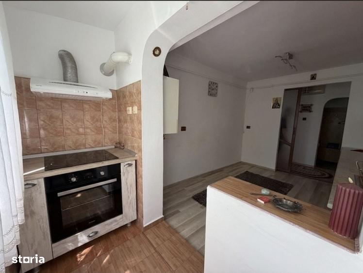 Apartament cu 2 camere decomandat în Obor