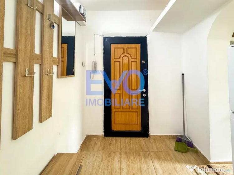 Apartament cu 2 camere semidecomandat în Zimbru