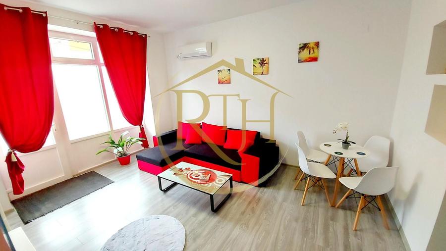 Apartament cu 2 camere semidecomandat, mobilat în Central