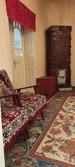 Casă cu 6 camere cu Teren 1323 Mp în Leorinț