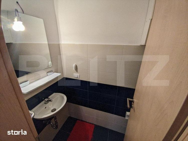 Apartament cu 3 camere decomandat în Tractorul