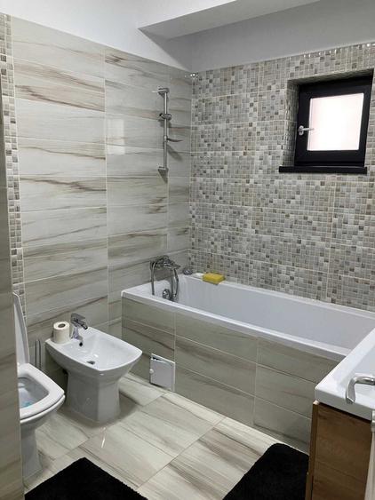 Apartament cu 2 camere decomandat în Bucium