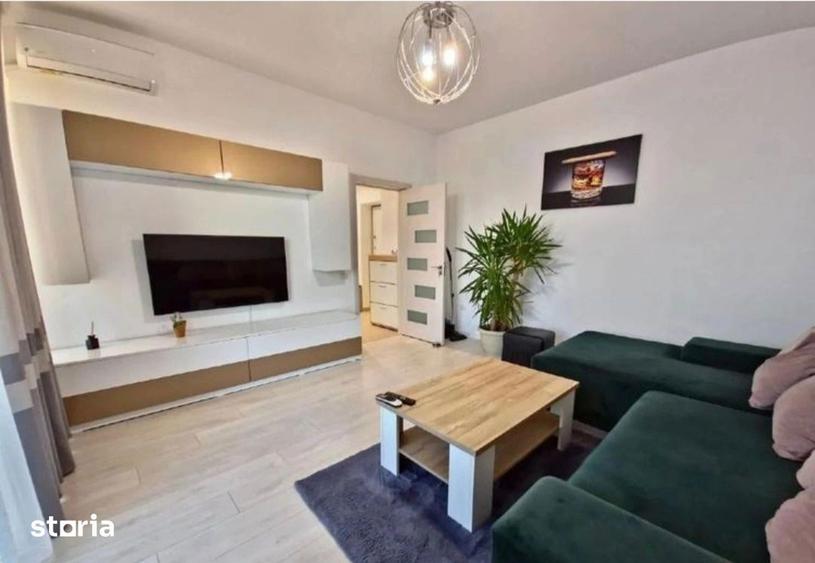 Apartament cu 2 camere decomandat în Central