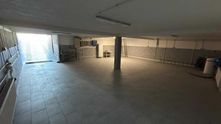 Spațiu comercial, de 115 mp, în Cătămărești