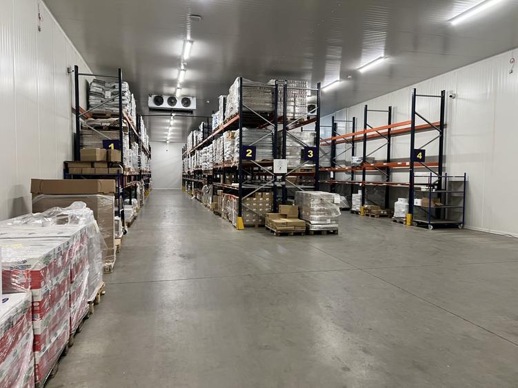 Spațiu industrial, de 1,315 mp, în Gilău