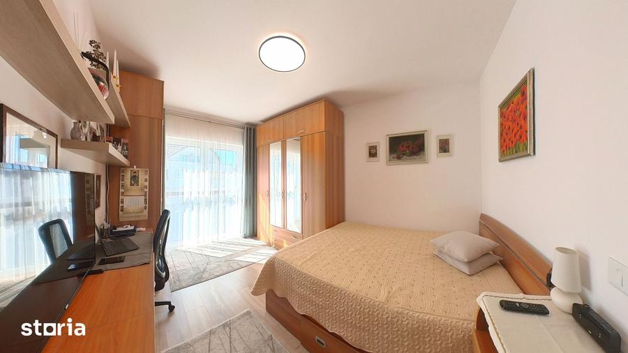 Apartament cu 3 camere în Tractorul