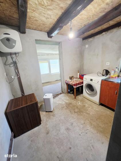 Casă cu 3 camere cu Teren 536 Mp în Ceptura