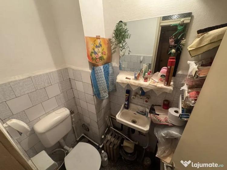 Apartament cu 3 camere decomandat în Inel I