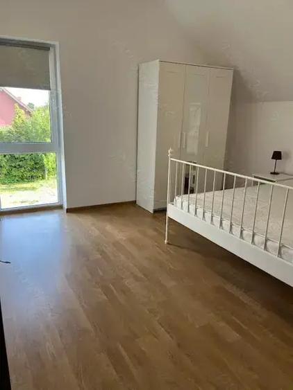 Casă cu 4 camere cu Teren 650 Mp în Sânmihaiu Român