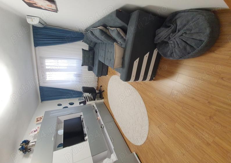 Apartament cu 2 camere decomandat în Hunedoara
