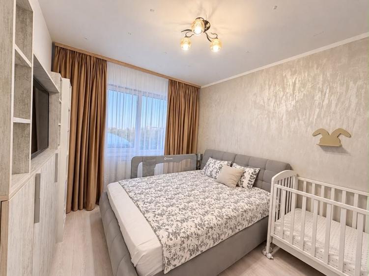 Apartament cu 2 camere decomandat în Apărătorii Patriei