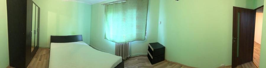 Apartament cu 2 camere decomandat, mobilat în Cetate