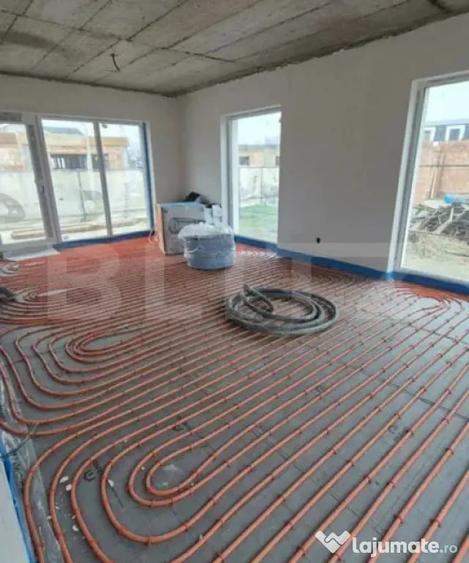 Casă cu 5 camere cu Teren 250 Mp în Central