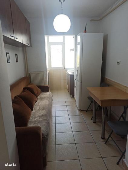 Apartament cu 2 camere decomandat, mobilat în Popa Șapcă