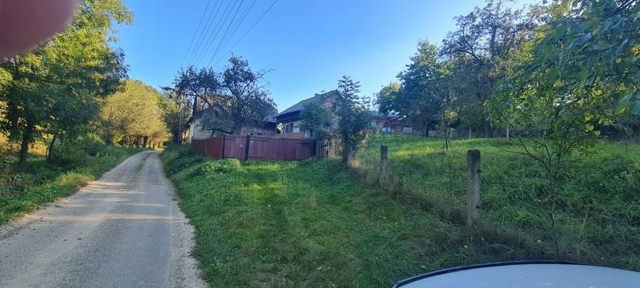 Casa + teren de vanzare . - 1