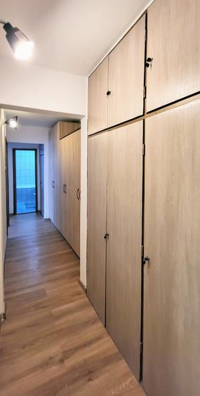 Apartament cu 3 camere decomandat în Rahova