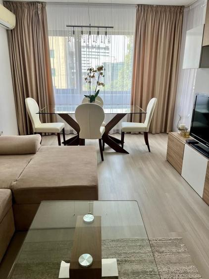 Apartament cu 2 camere decomandat în Aviației