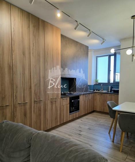 Apartament cu 2 camere decomandat, mobilat în Delfinariu