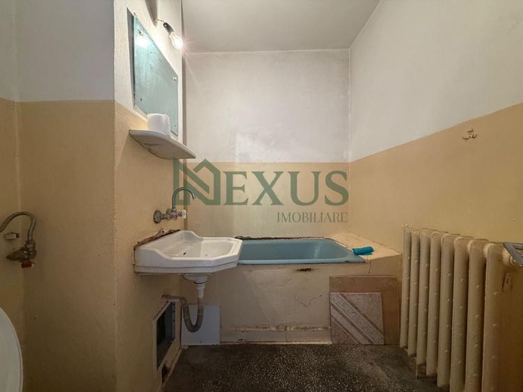 Apartament cu 2 camere decomandat în Ultracentral