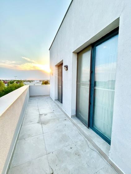 Apartament cu 4 camere decomandat, mobilat în Iancu Nicolae