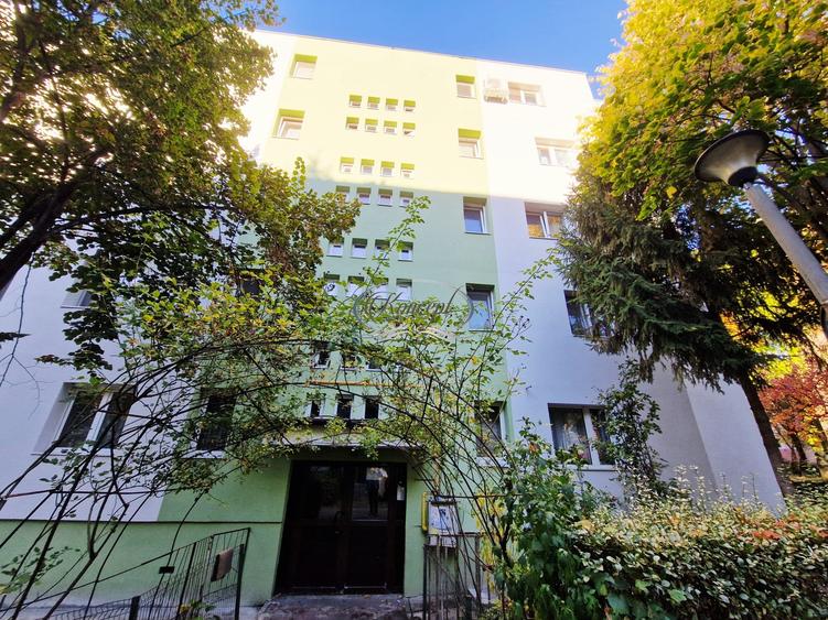 Apartament cu 2 camere semidecomandat, mobilat în Gheorgheni