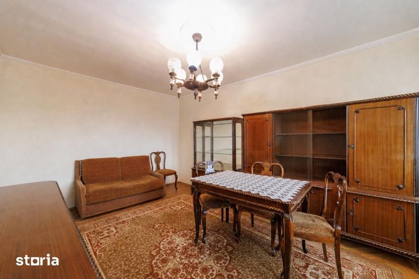 Apartament luminos cu 3 camere si balcon Exercitiu - 7