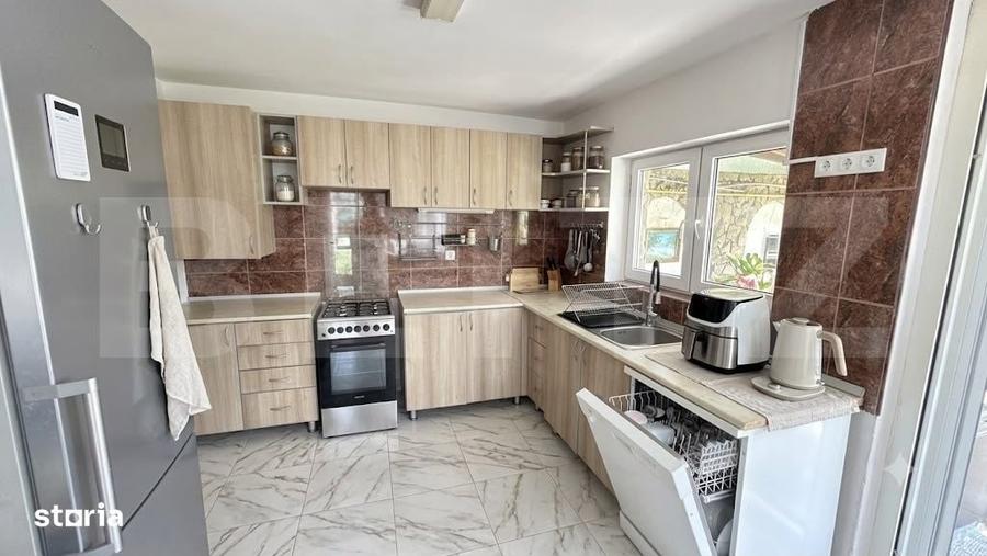Casă cu 4 camere cu Teren 760 Mp în Central