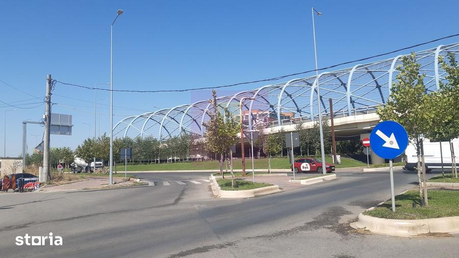 Casă cu 6 camere cu Teren 370 Mp în Glina