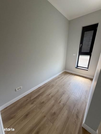 Casă cu 4 camere cu Teren 218 Mp în Sânandrei