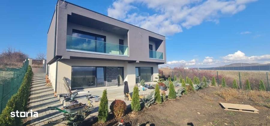 Casa individuala 201mp, teren 815mp Selimbar - Tineretului - 1