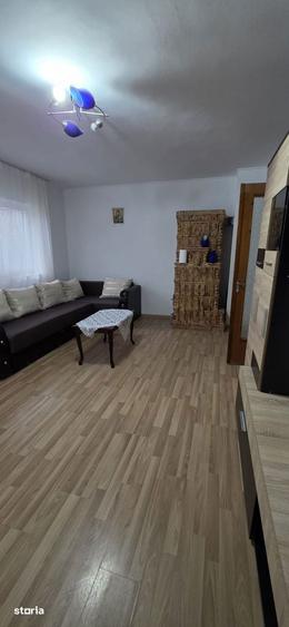 480euro/luna, Gara apartament spatios 3 camere, 2 bai, et 1, bloc vila - 4