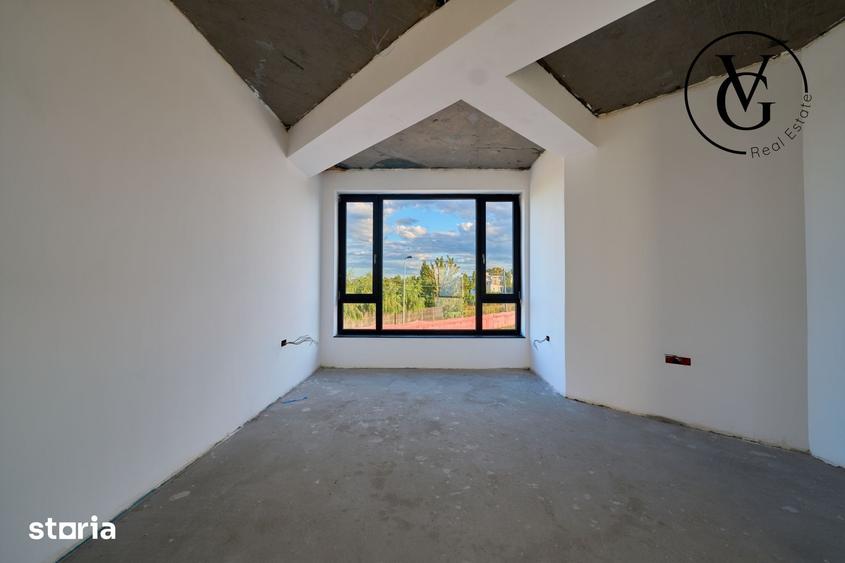 Casă cu 4 camere decomandat cu Teren 235 Mp în Palazu Mare