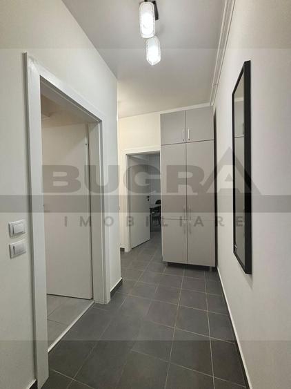 Apartament cu 3 camere semidecomandat, mobilat în Zorilor