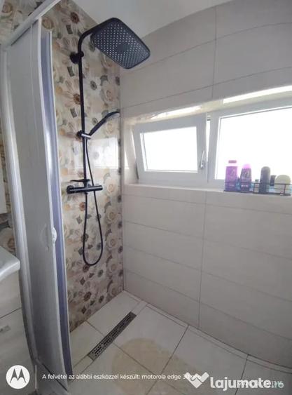 Apartament cu 2 camere decomandat în Lotus