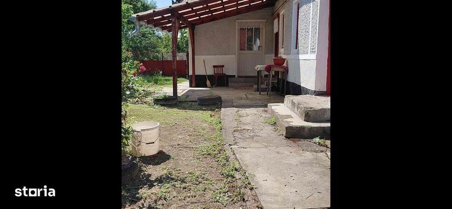 Casă cu 4 camere în Suplac