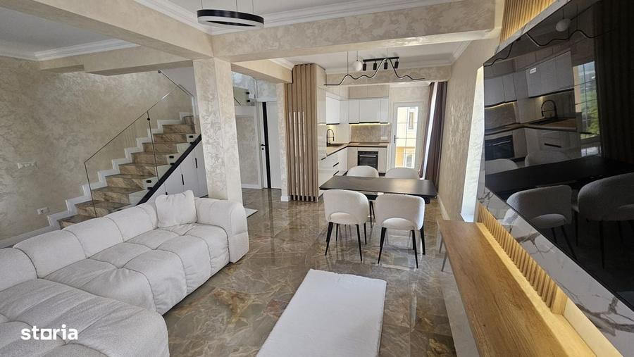 Casă cu 4 camere cu Teren 300 Mp în Central