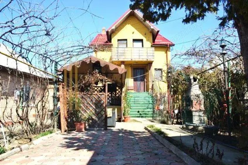 La doar 7 km fata de oras! Vanzare Casa P+M Targoviste - Exterior est. - 11