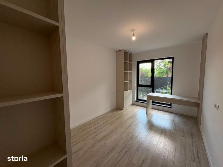 Apartament cu 4 camere în Valea Adâncă