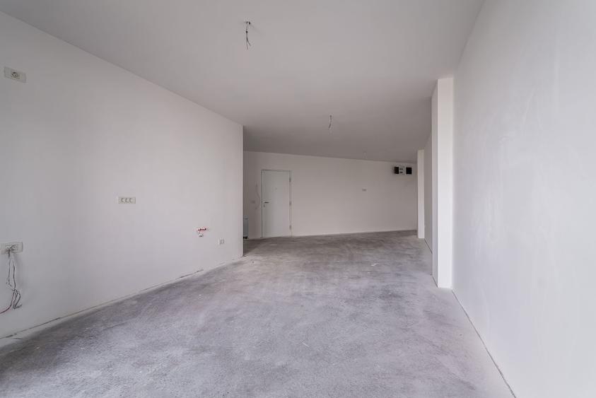 Apartament cu 2 camere decomandat în Subcetate